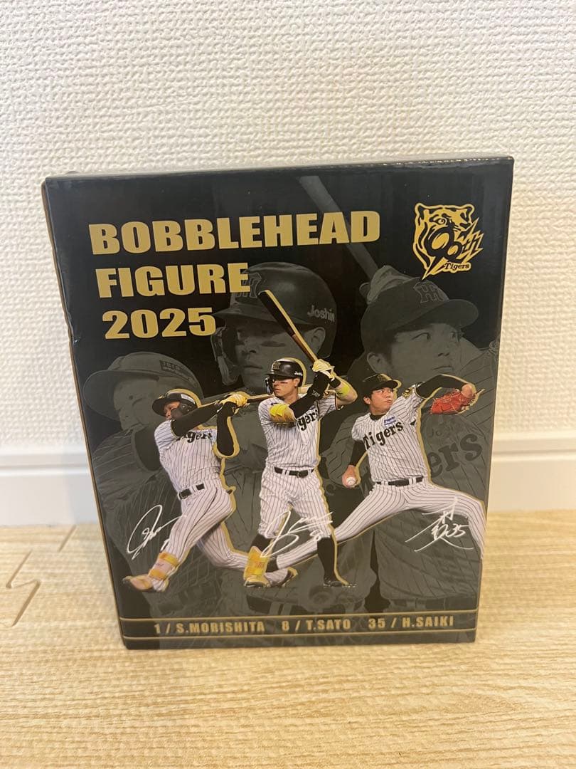 阪神タイガース ボブルヘッドフィギュア 2025 佐藤輝明選手