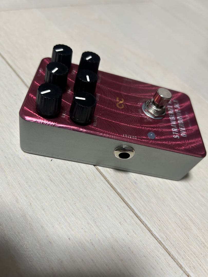 ギター STRAWBERRY RED OVERDRIVE DLY