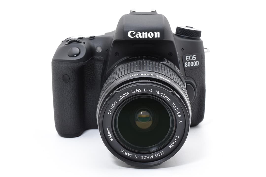 未使用に近い Canon EOS 8000D レンズキット #9468