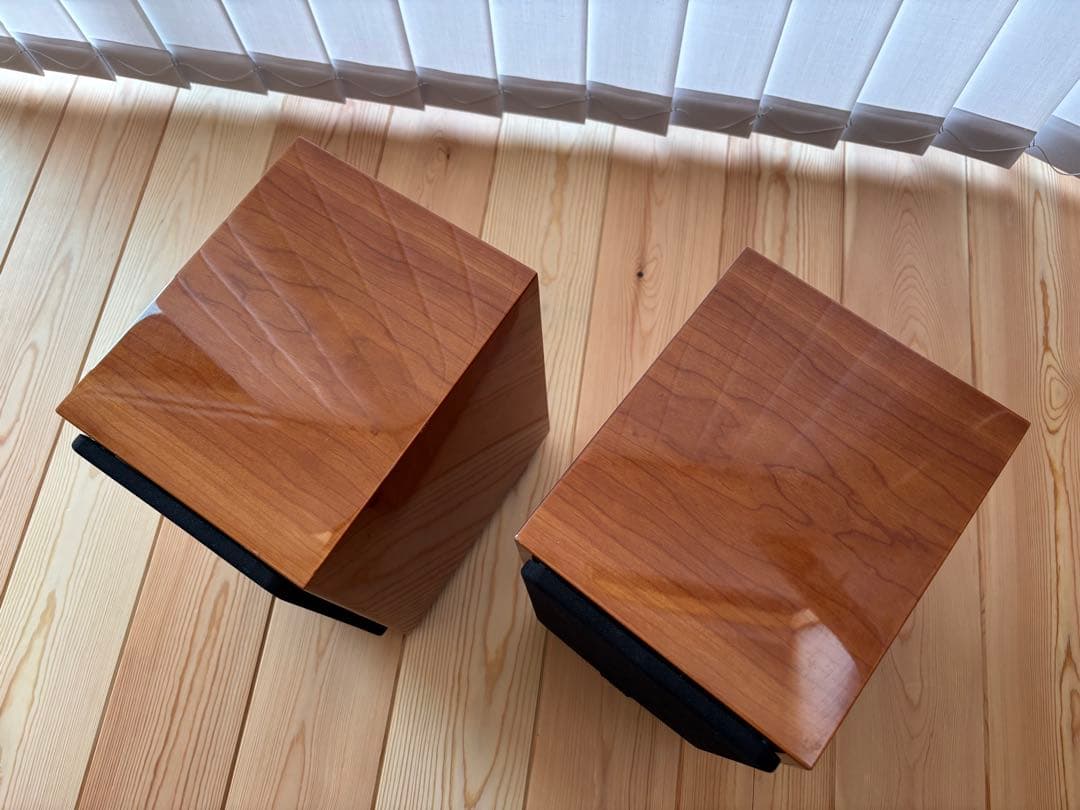 QUAD 11L2 ブックシェルフスピーカー