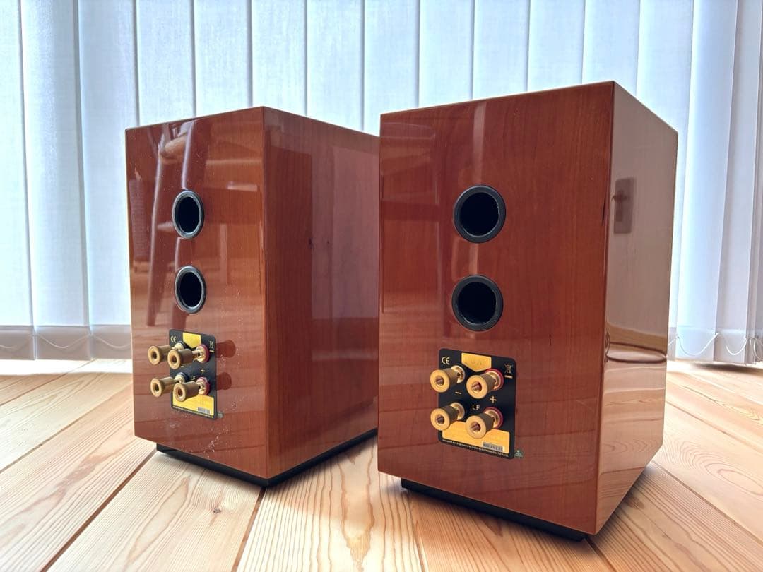 QUAD 11L2 ブックシェルフスピーカー