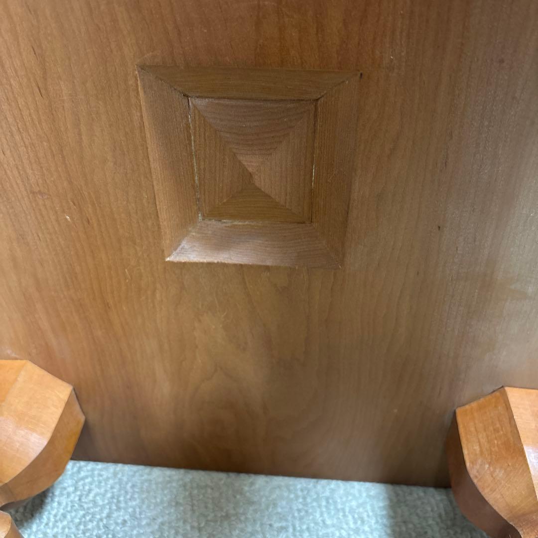 美品　本榧製囲碁盤、脚付き　ヘソ付き、碁石那智黒、蛤