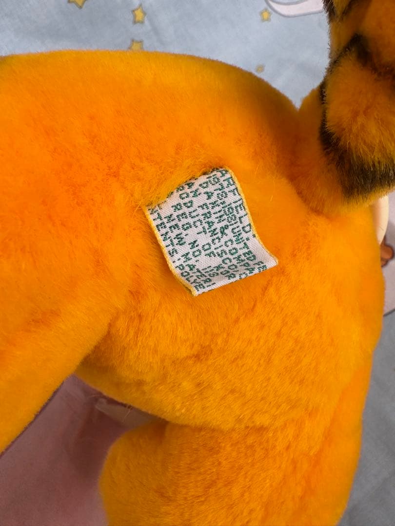 首 回せます お目目真っ白 タグ付き 吸盤 ガーフィールド ぬいぐるみ