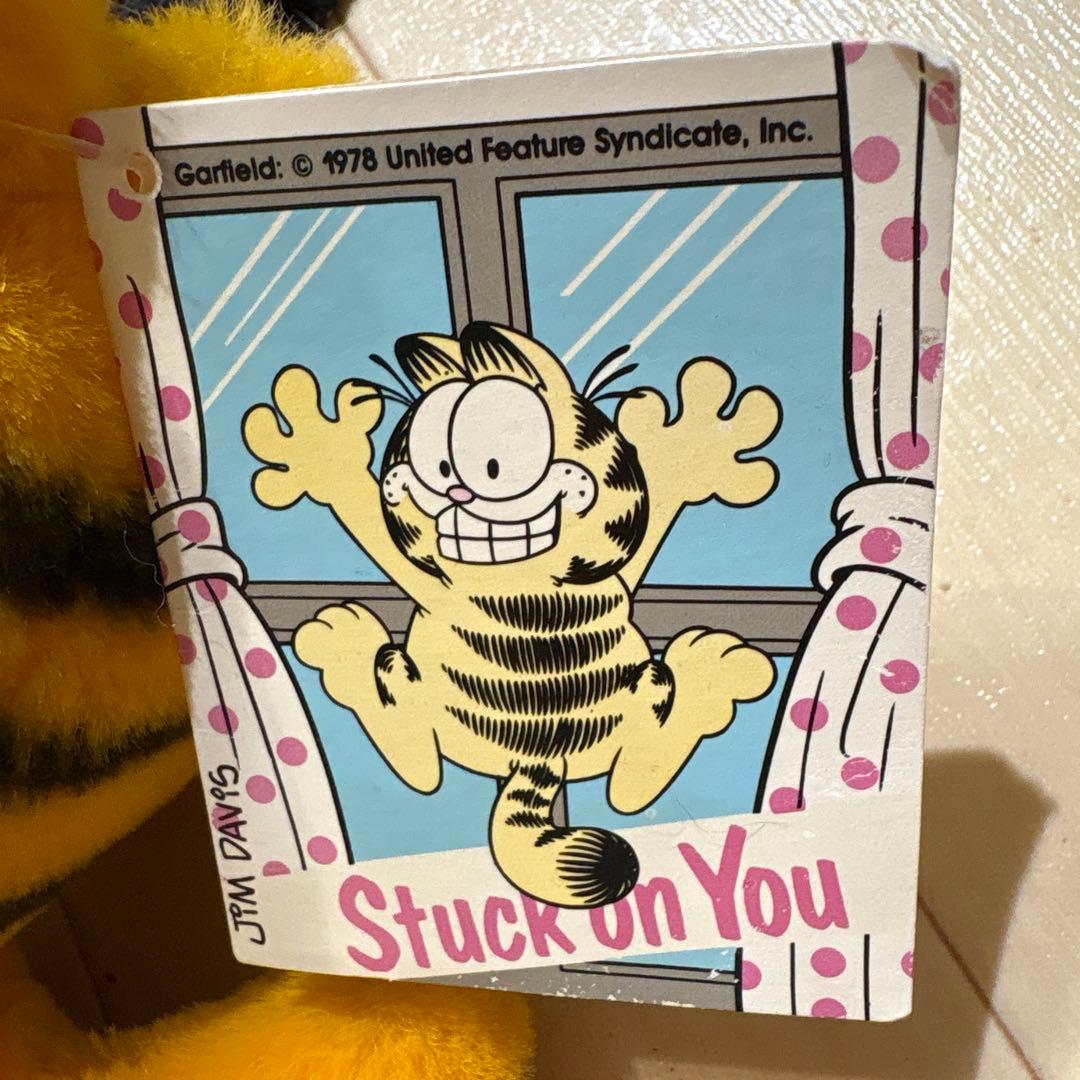 首 回せます お目目真っ白 タグ付き 吸盤 ガーフィールド ぬいぐるみ