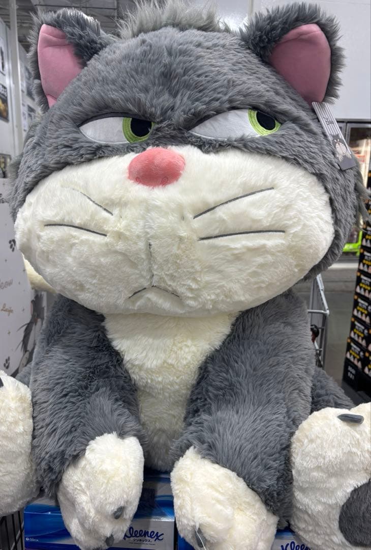 コストコルシファー　特大ぬいぐるみ　約80cm