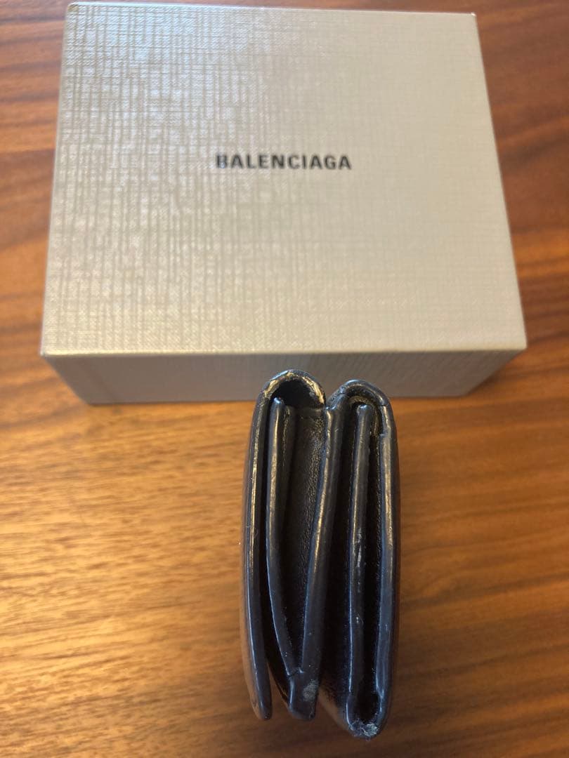 BALENCIAGA バレンシアガ　三つ折り財布 黒 付属品あり