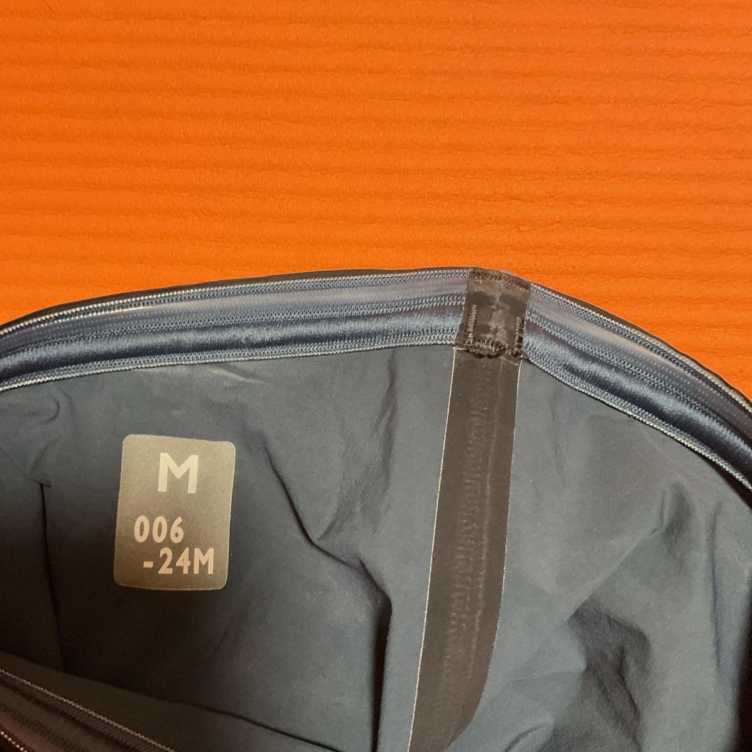 arena ブラック 競泳用水着