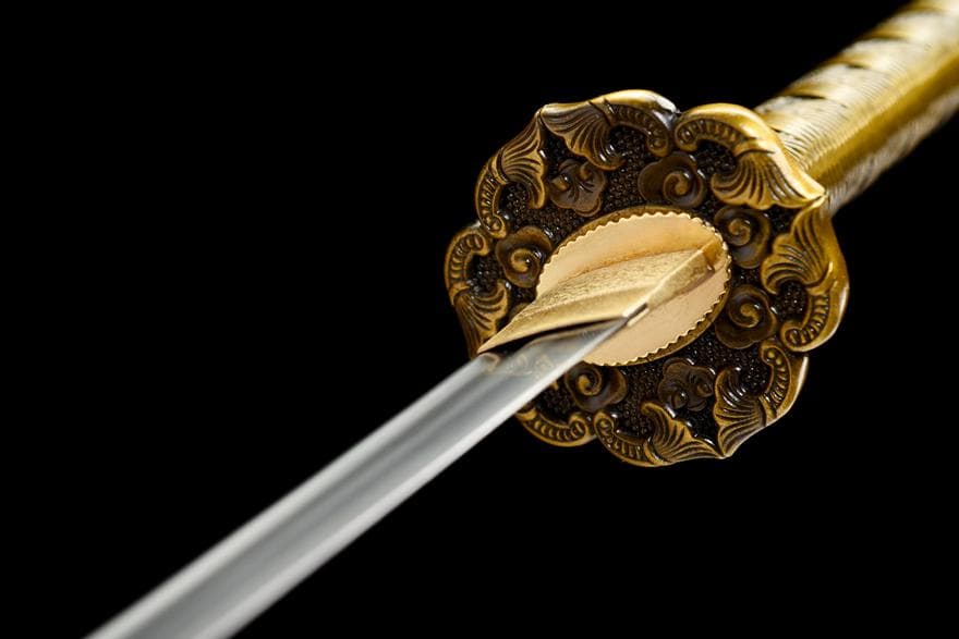 【軍刀一征服者】 日本刀 模造刀 居合刀 斬馬刀 龍泉剣 清剣 唐刀 漢剣