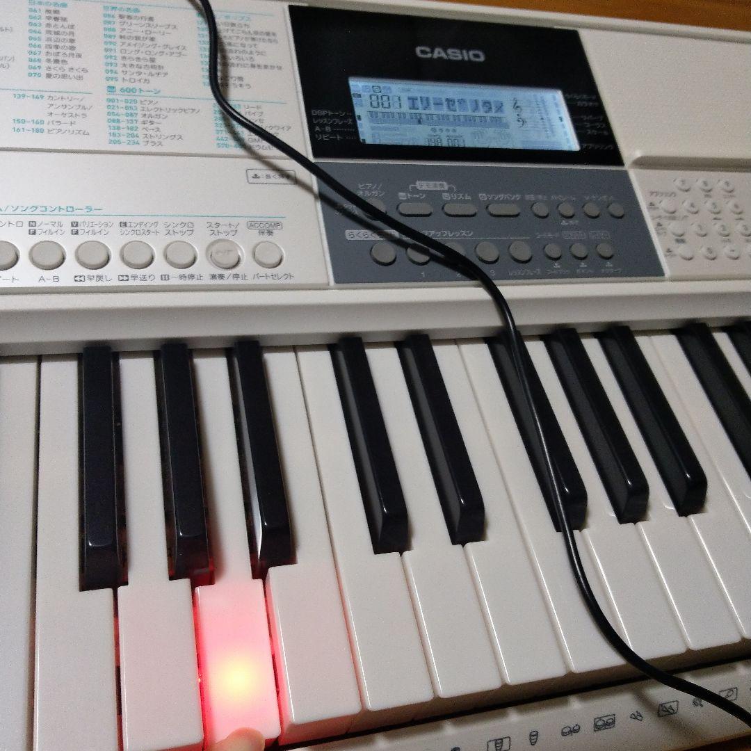 カシオ CASIO LK-516 61鍵盤 電子キーボード 光ナビゲーション