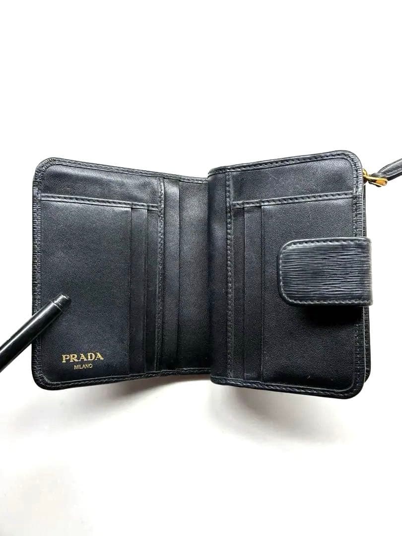 PRADA ネイビー 二つ折り財布