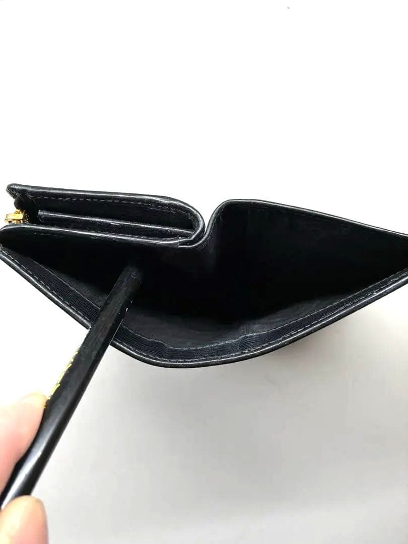 PRADA ネイビー 二つ折り財布