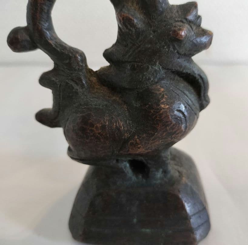 東南アジア　分銅　①