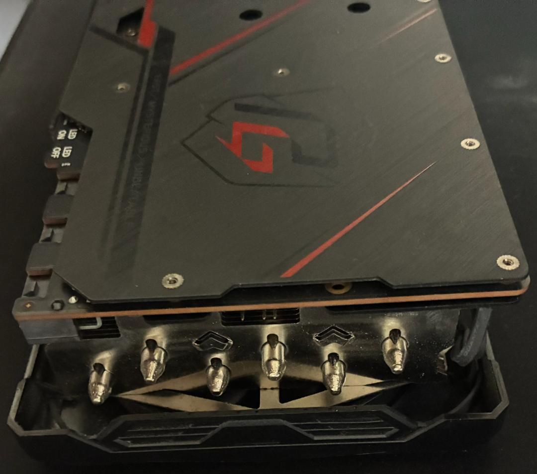 グラフィックボード・グラボ・ビデオカード Asrock Radeon RX 6950 XT Phantom Gaming