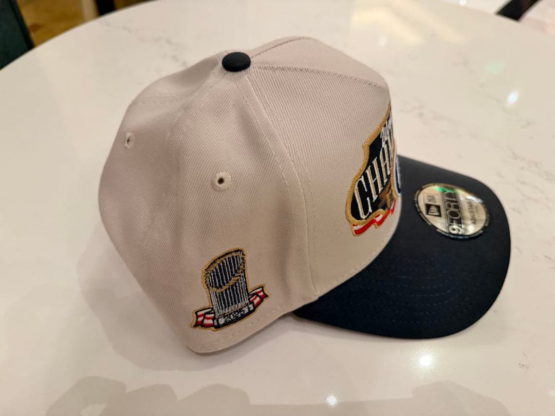 ドジャース　2025 ワールドシリーズキャップ