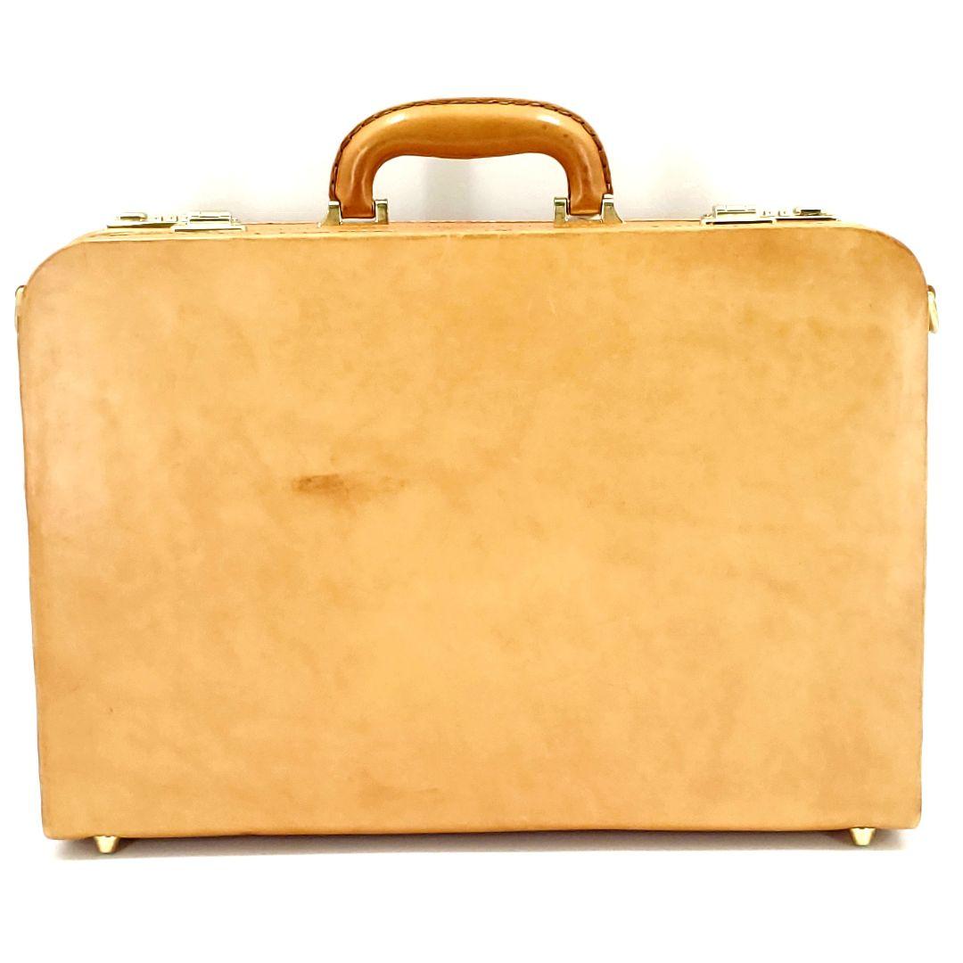 ヌメ革◆福岡 LEAVES◆牛本革レザートランク鍵付きショルダー付き 1066