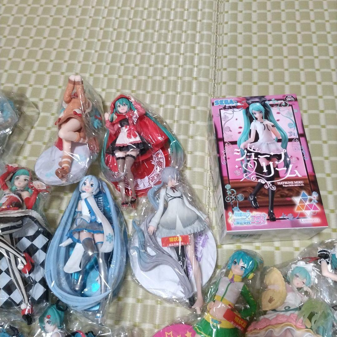 初音ミク 美少女 フィギュア 大量 まとめ売り 詰め合わせ かぶり無 60体以上