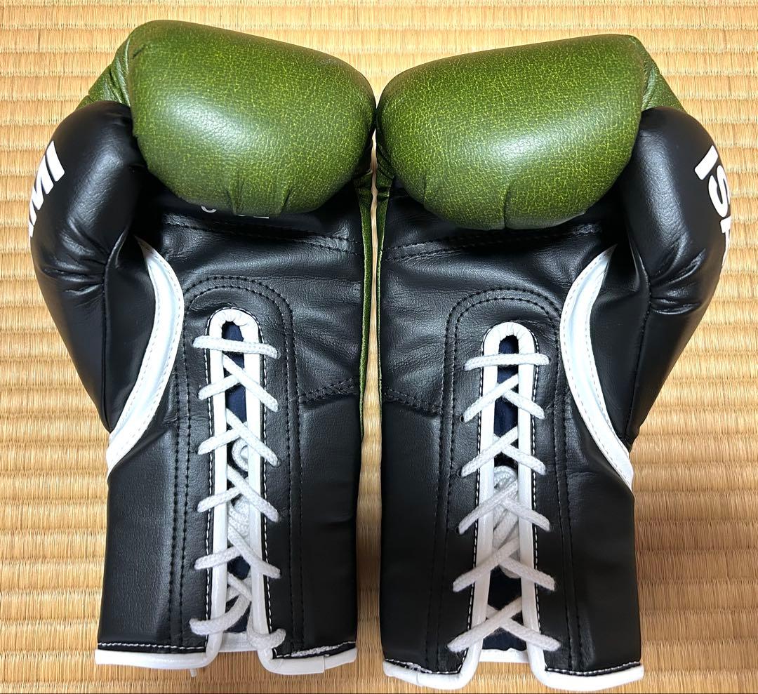 RIZINキック ボクシンググローブ 8オンス