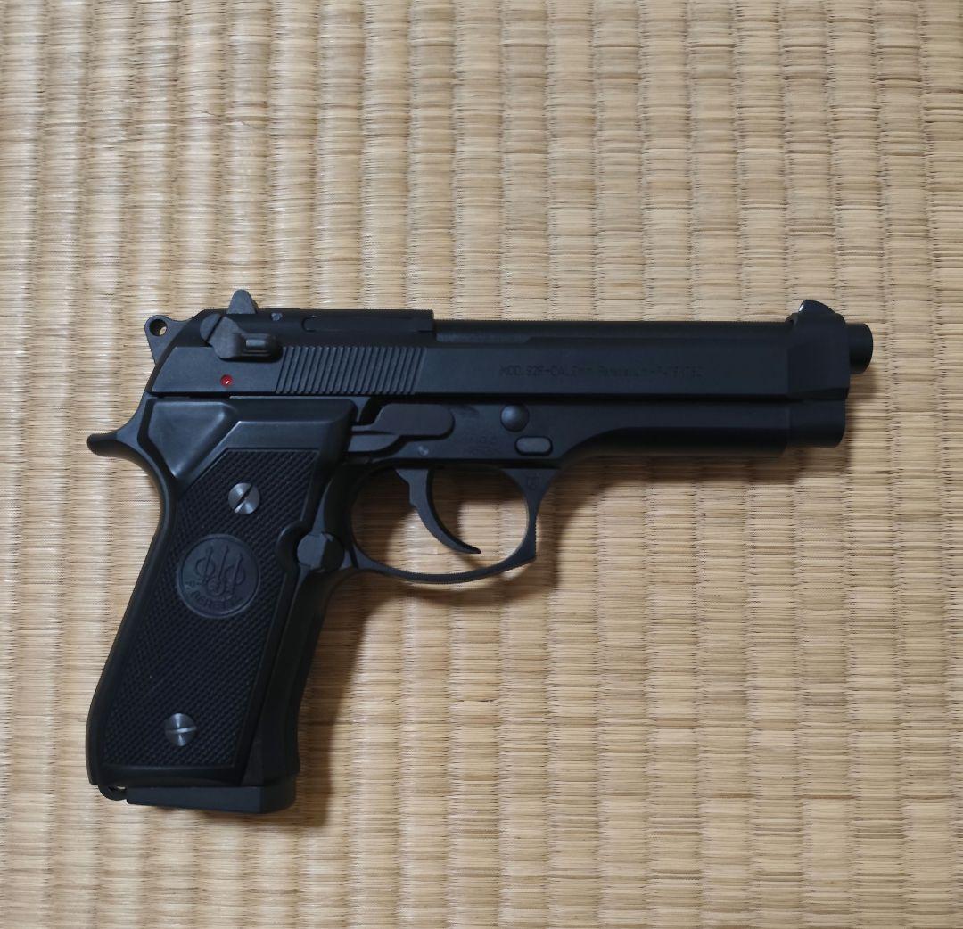 MGC製　ベレッタ 92F ガスガン ブラック　固定スライド