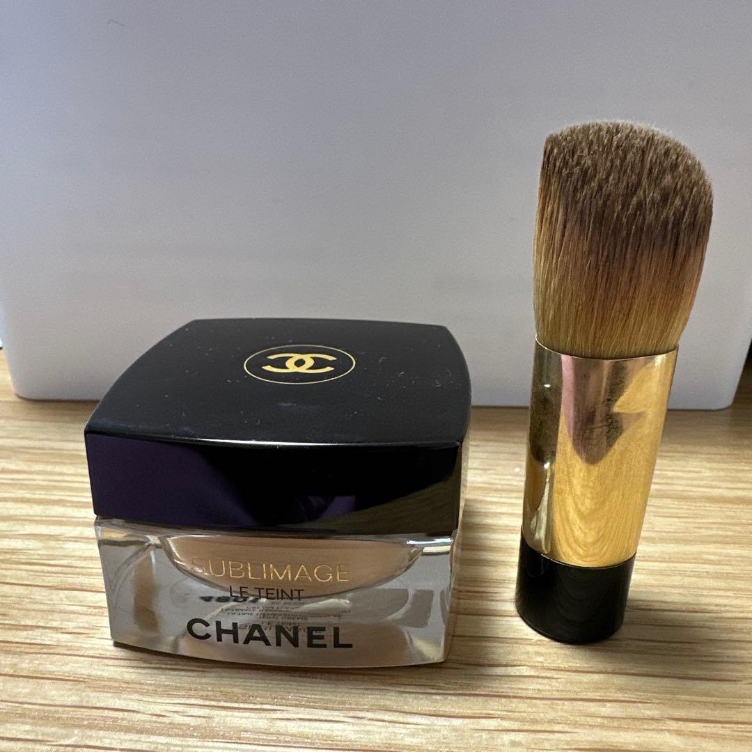CHANEL SUBLIMAGE LE TEINT & ブラシ
