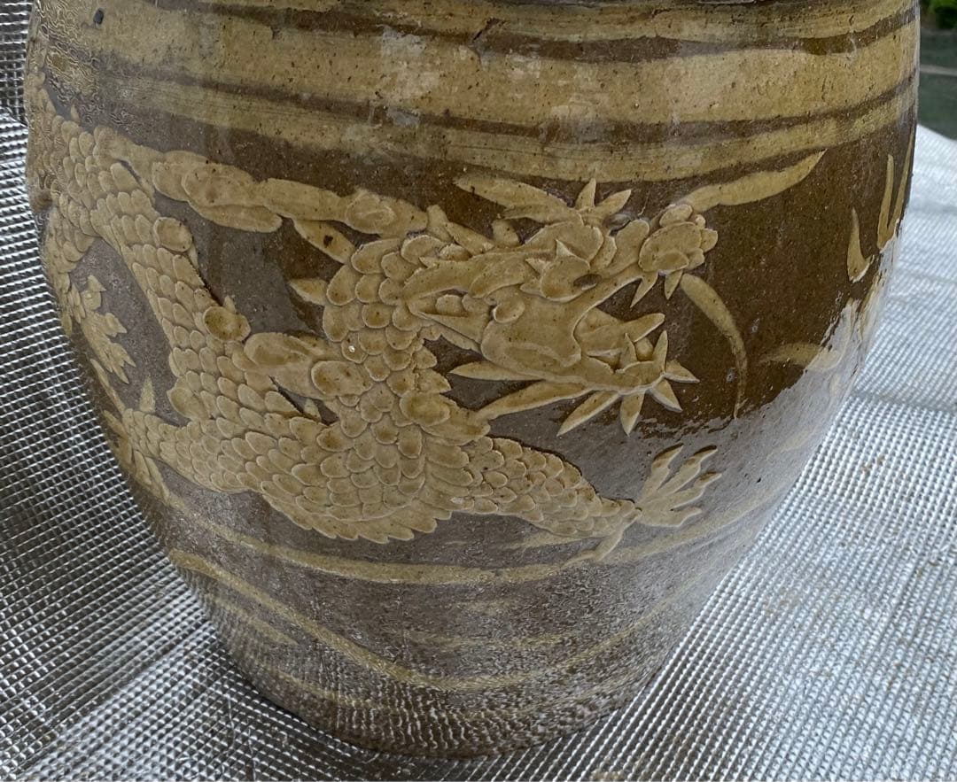 焼き物　めだか鉢　(水蓮鉢)