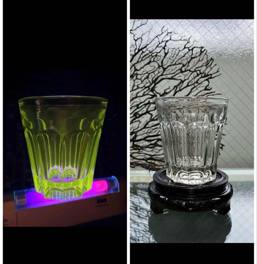 骨董　時代ガラス　ゆらゆら　気泡入り　希少銀色　水飲みコップ　剣先コップ　ウラン