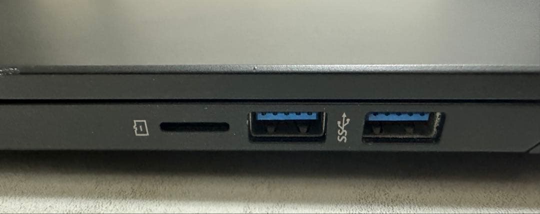 ゲーミングノートPC (RTX 2060 / i7-10875H)