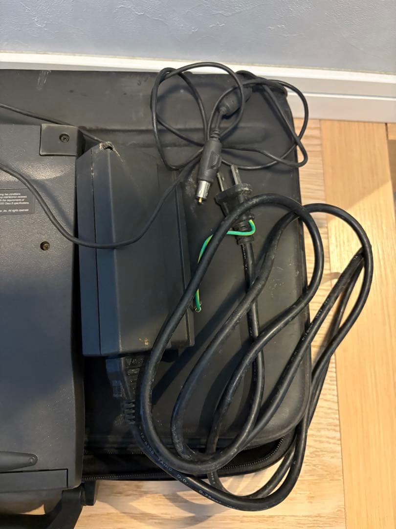 Apple PowerBook 1400 本体