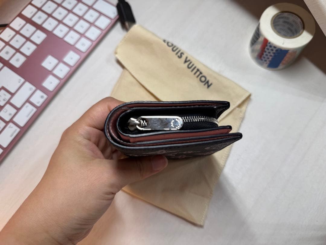 ルイヴィトン ポルトフォイユ クレア M81658 二つ折り財布 人気色 美品