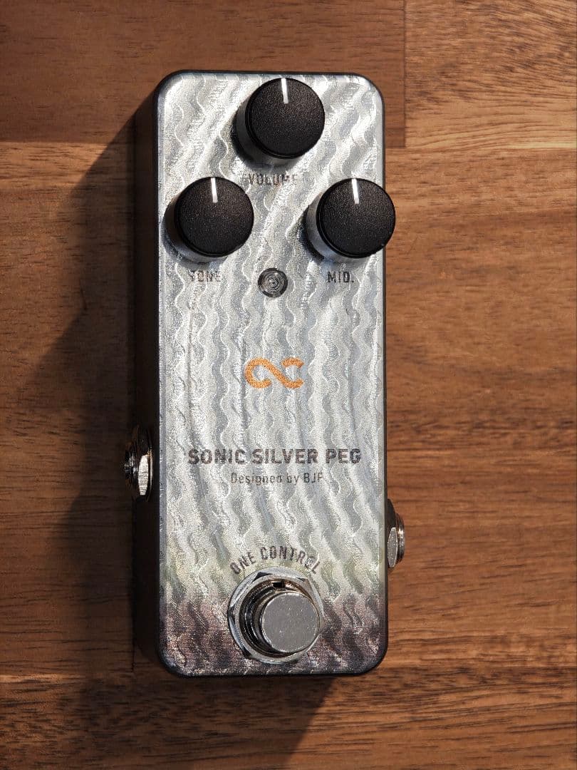One Control Sonic Silver Peg ベースエフェクター