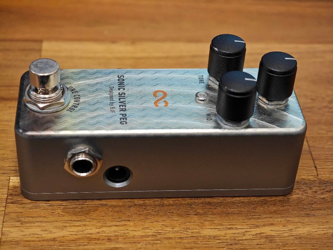 One Control Sonic Silver Peg ベースエフェクター