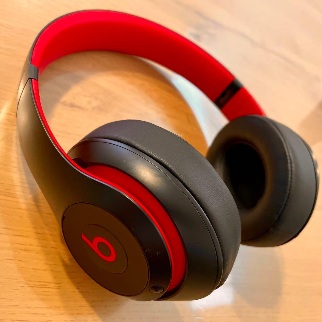 美品！ Beats Studio 3ワイヤレス ヘッドホン ブラックレッド1
