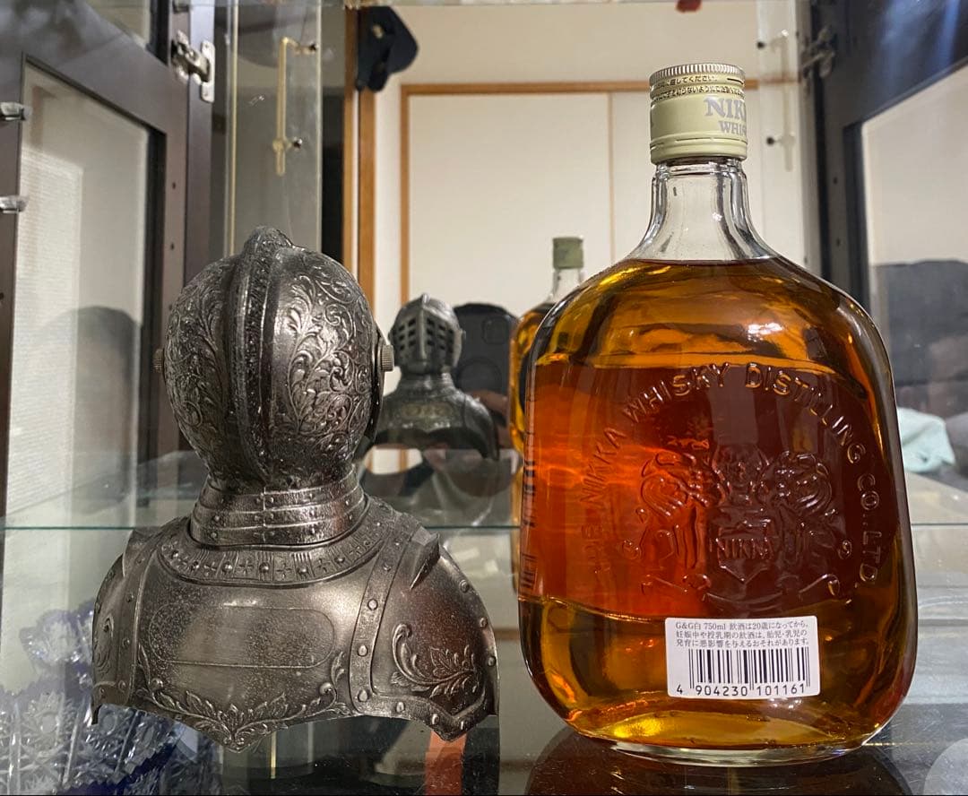ニッカウヰスキー GOLD & GOLD 騎士ボトル 750ml.
