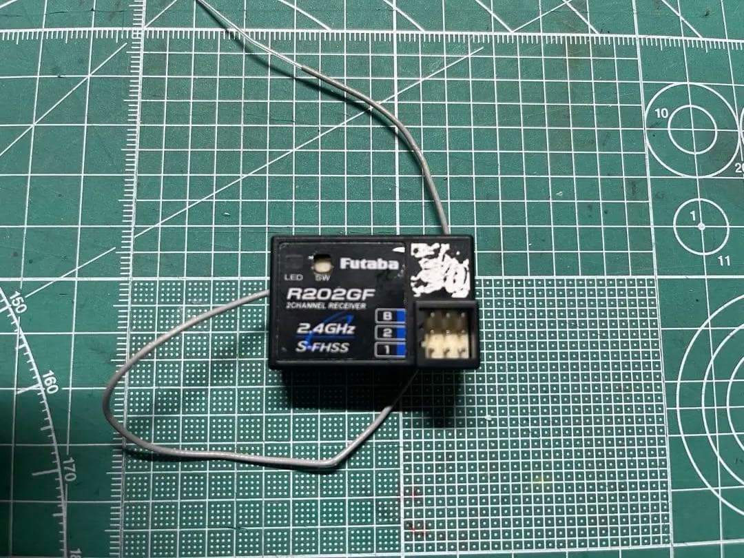 【中古】R202GF 受信機 カー用S-FHSS ③④