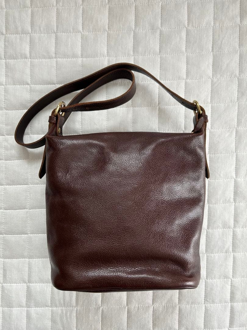 ILBISONTE イルビゾンテ　ショルダーバッグ