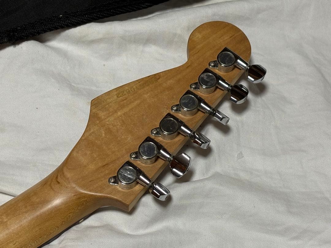 Legend エレキギター　ストラト　キャンディアップルレッド1926-02-1