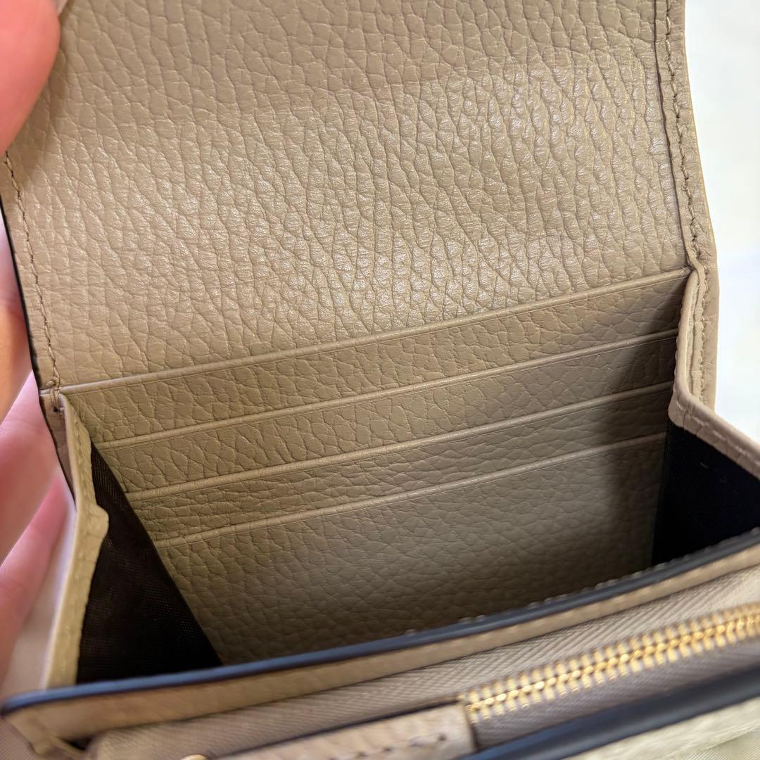 【美品】GUCCI 二つ折り財布