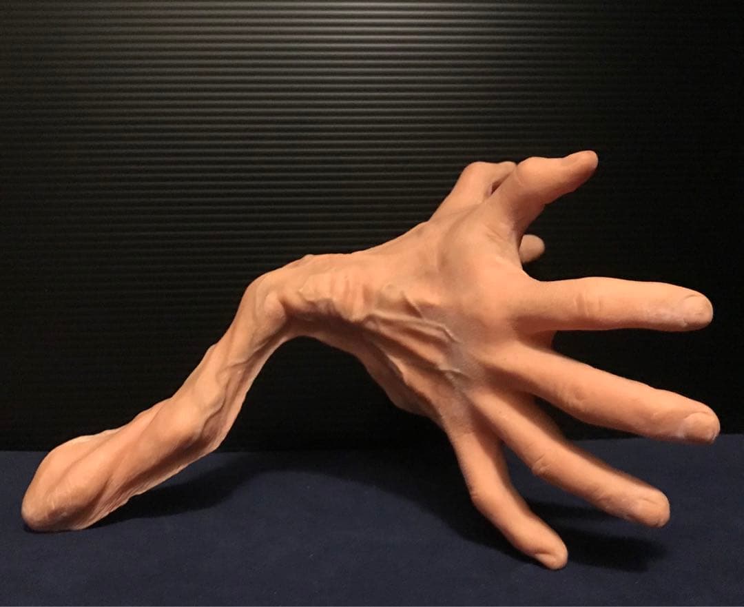 スクリーミング マッドジョージ氏　オリジナルデザインフィギュア　フラワー・ハンド