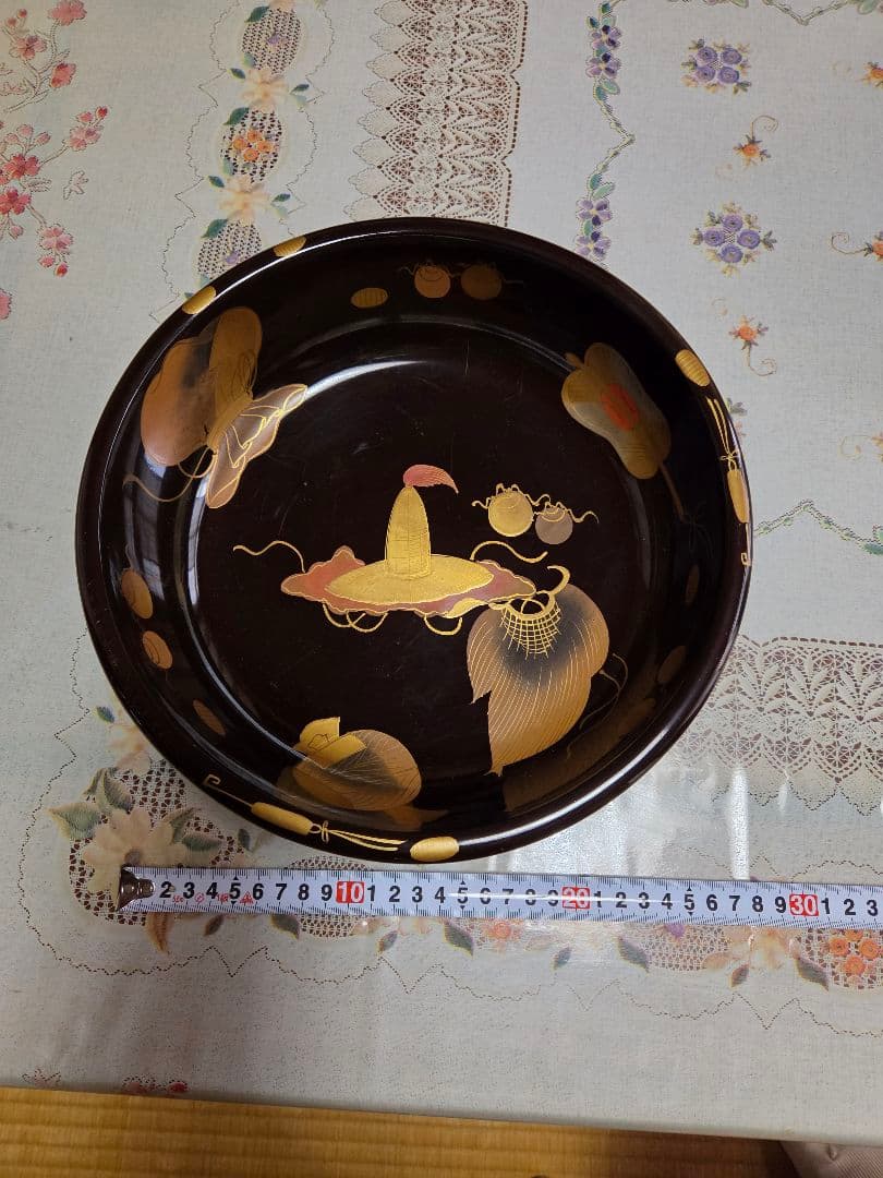 漆器 深皿 金色装飾 直径30cm