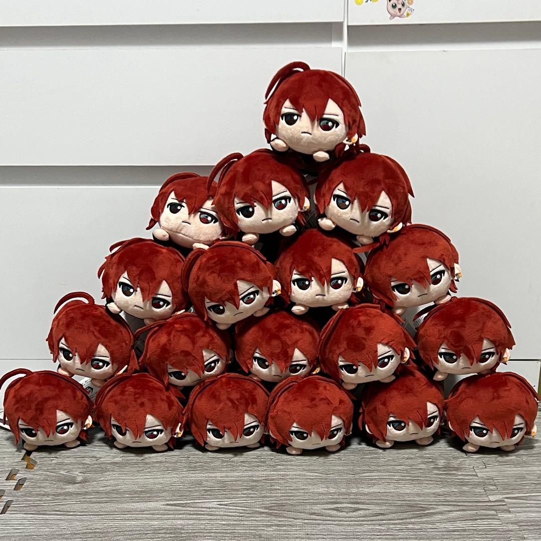 18TRIP エイトリ　西園練牙　寝そべりぬいぐるみ 19体まとめ売り