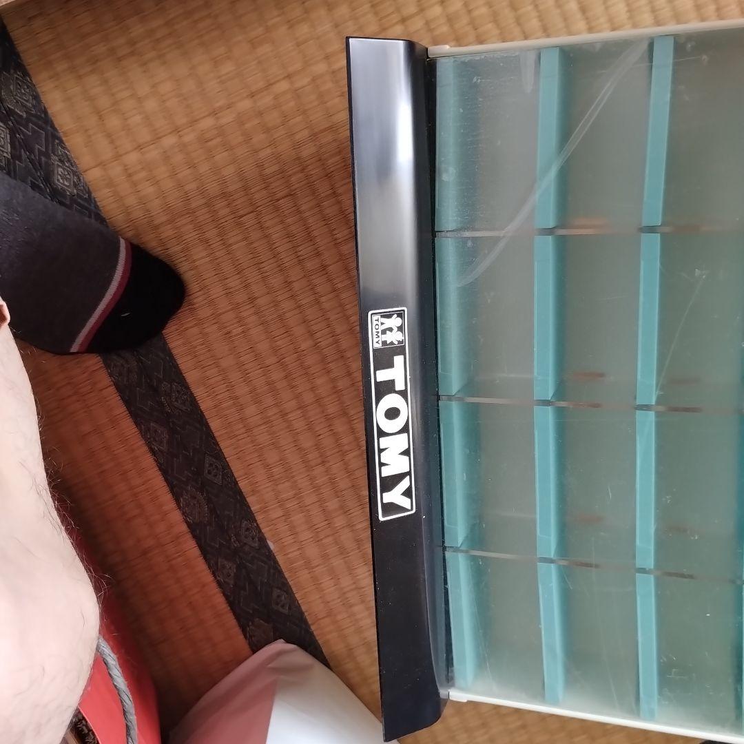 トミカディスプレイショウケース青色外国車、シリーズ当時物