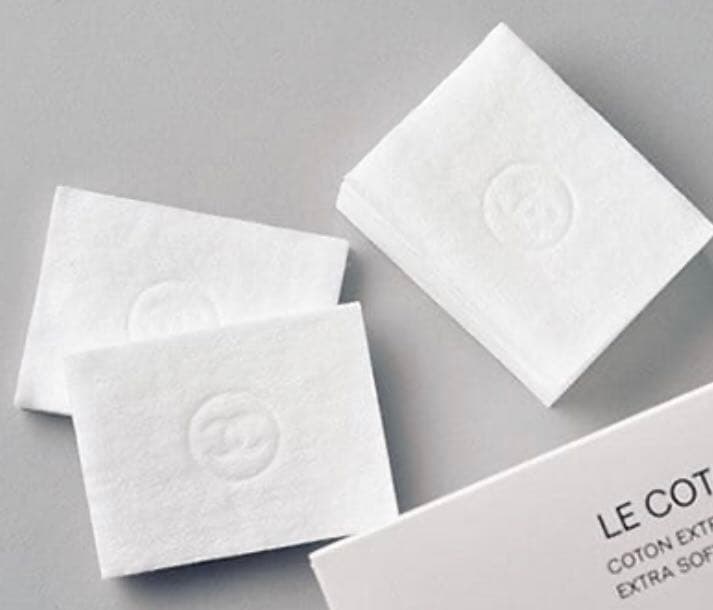 【CHANELシャネル】ブローチ（中古）&コットン（新品）