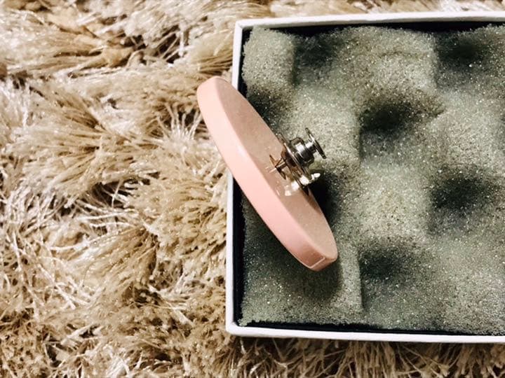 【CHANELシャネル】ブローチ（中古）&コットン（新品）