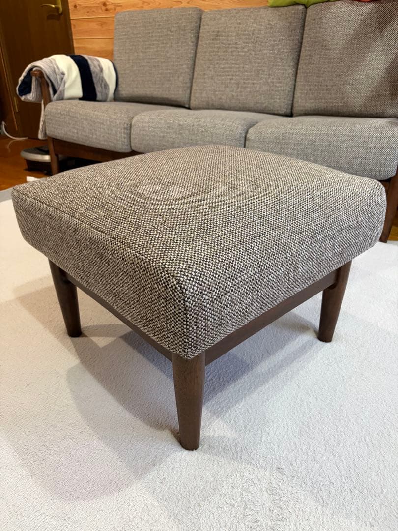 ニトリ マイス オットマン・スツール