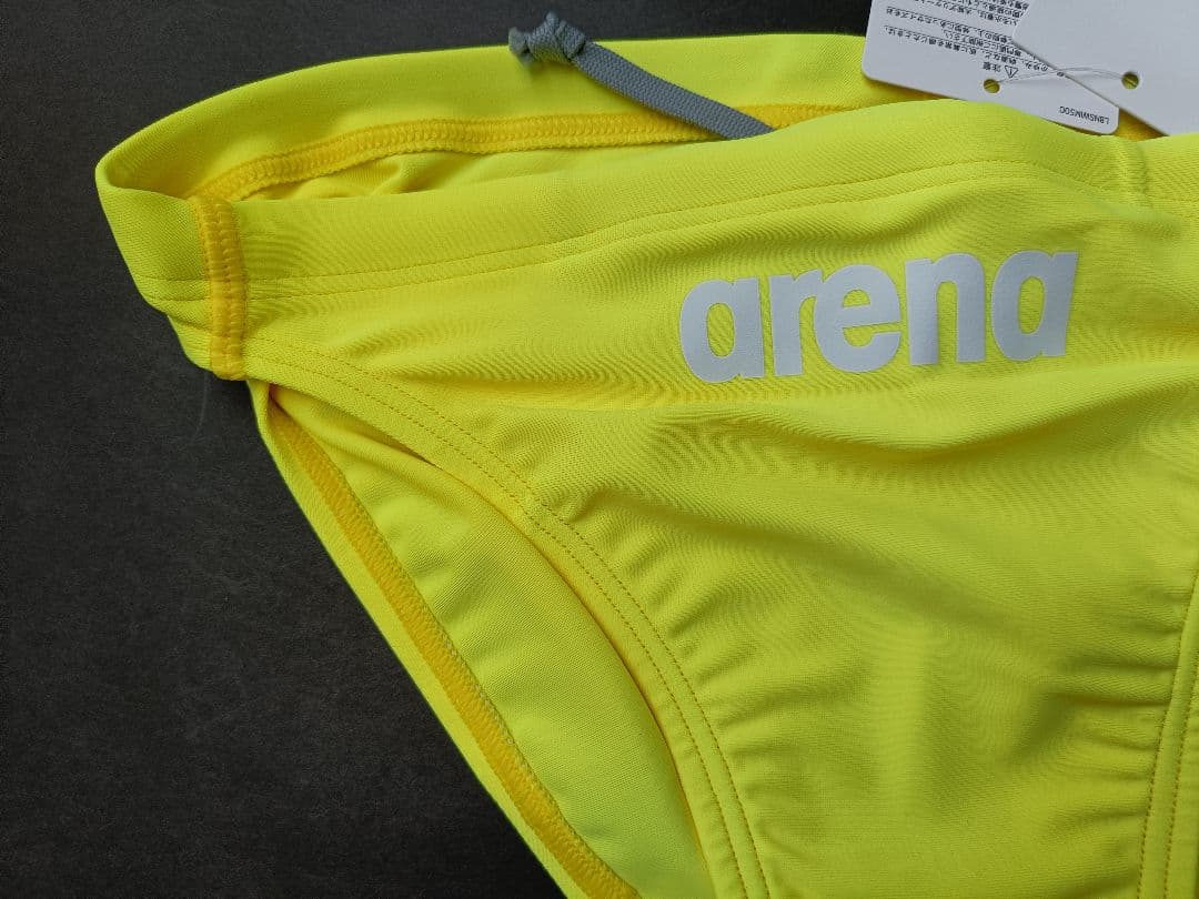 競パン arena アリーナ Ｌサイズ 未使用 イエロー