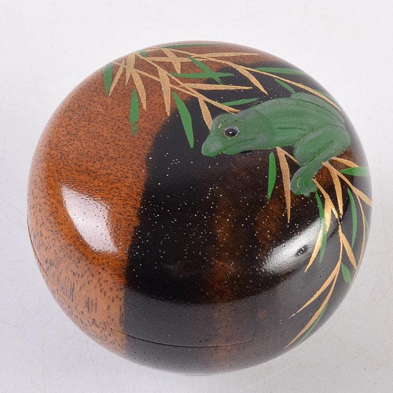 茶道具　中村宗悦作　柳に蛙蒔絵　丸香合　共箱　V　8431