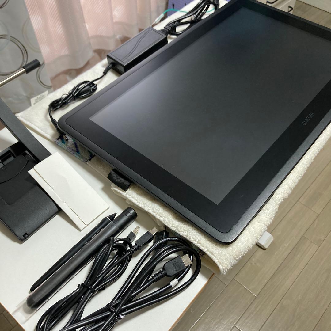 Wacom Cintiq 22 FHD DTK2260K1D 箱無し フィルム付