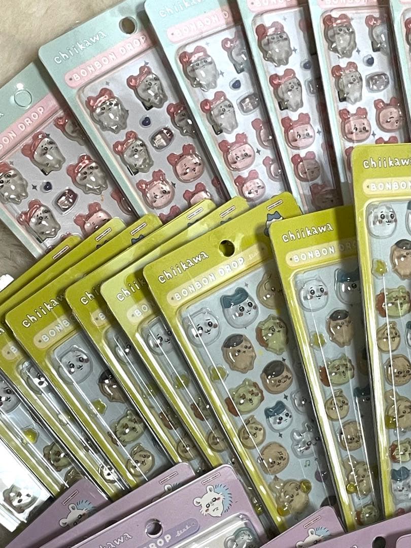 クレヨンしんちゃん様ご確認用 ちいかわ シール20セット おまとめ