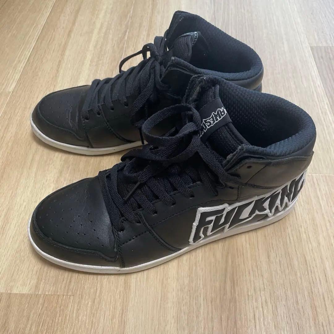 ピロシキ掲載/Fucking Awesome × Ernies /US 9