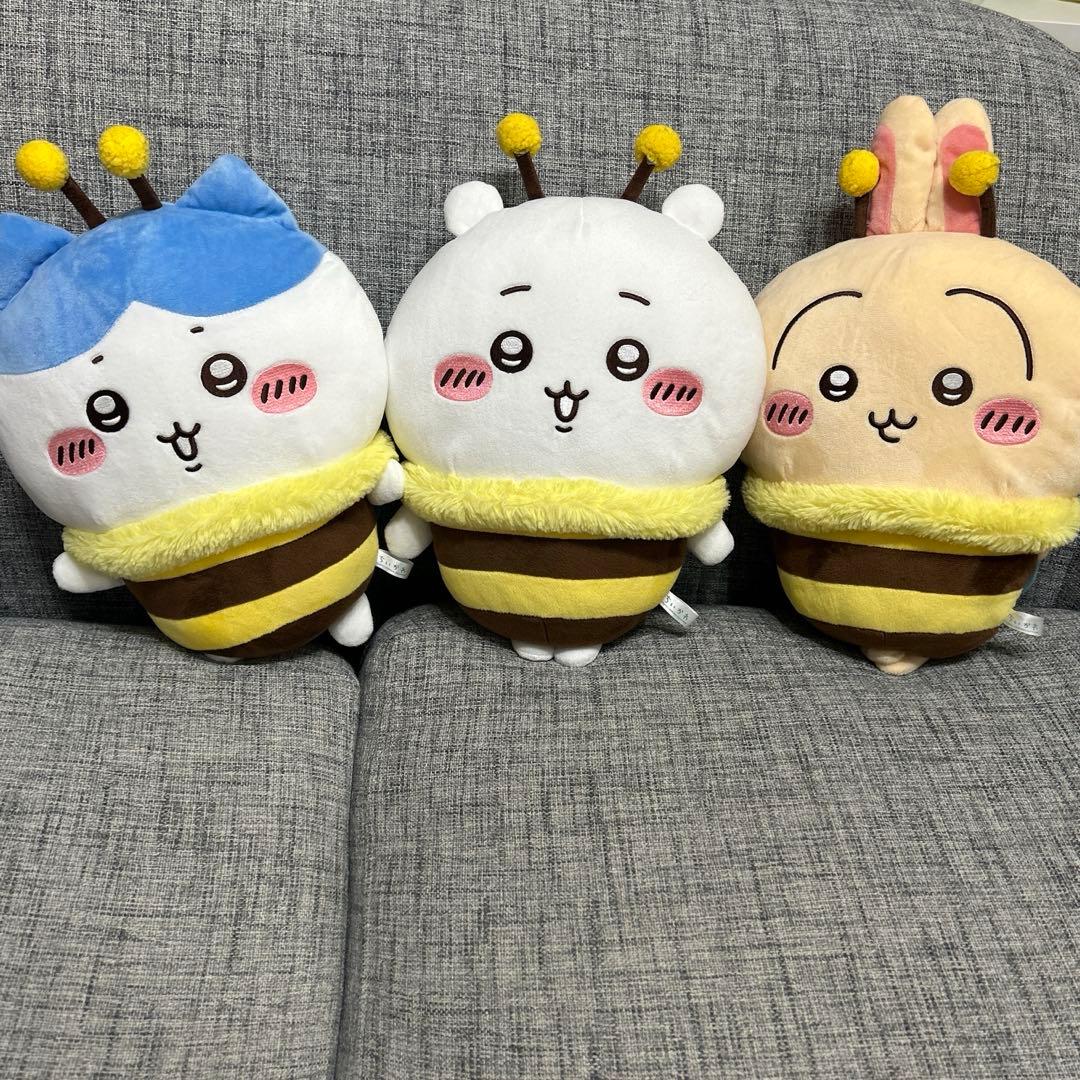 ちいかわ　ハチワレ　うさぎ　ミツバチ　UFOキャッチャー