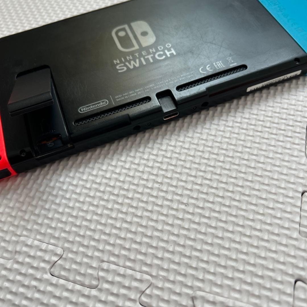 Nintendo 任天堂　switch スイッチ　本体　ジョイコン　付属品